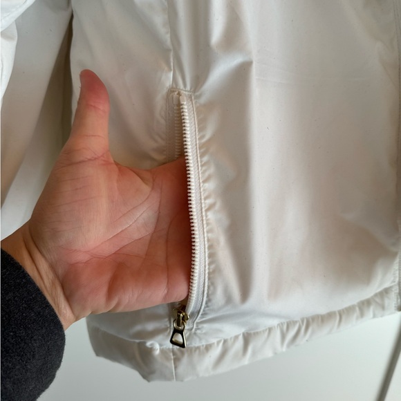 GAP Snow Jacket #ApresSkiFashion - Picture 7 of 13